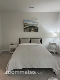 Room for rent in Suwanee, GA $1200, house