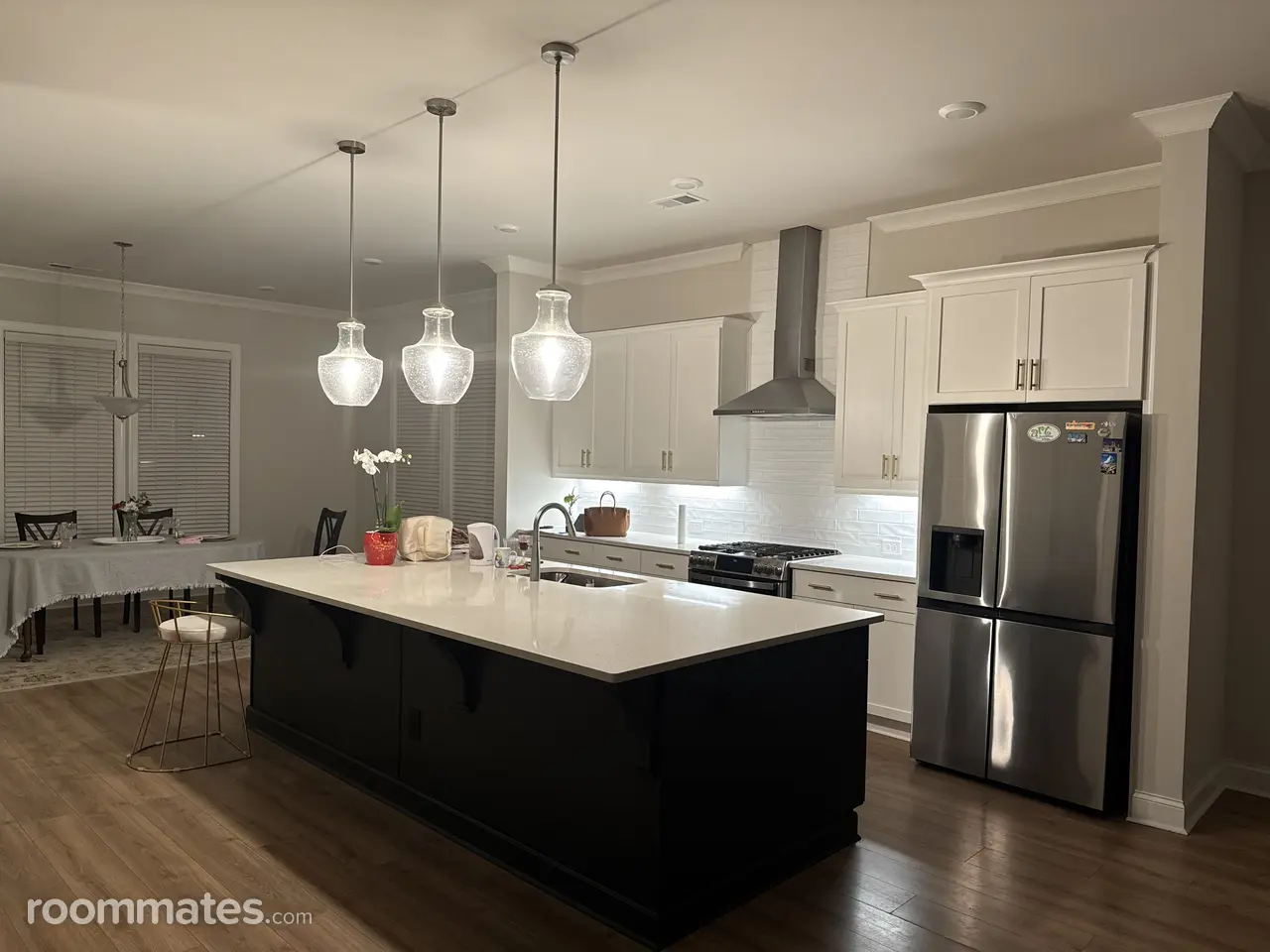 Profile photo 5 of 5