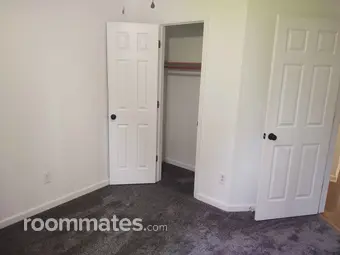 Room for rent in Raleigh, NC $750, townhouse