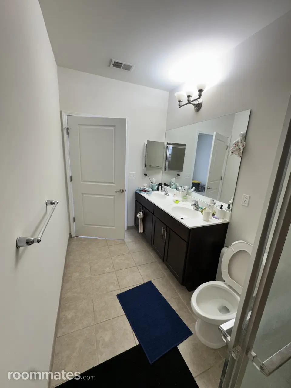 Profile photo 3 of 11