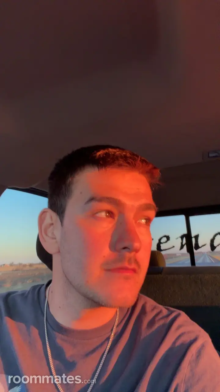 Profile photo 6 of 10