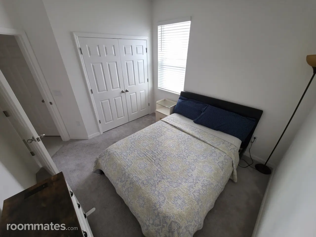 Profile photo 3 of 8