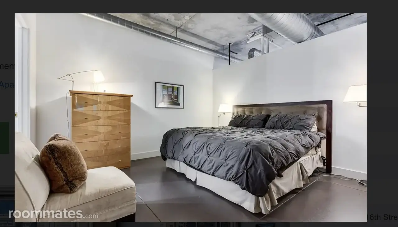 Profile photo 4 of 5