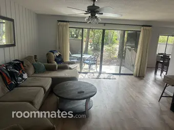 Room for rent in Wekiwa Springs, FL $800, condo