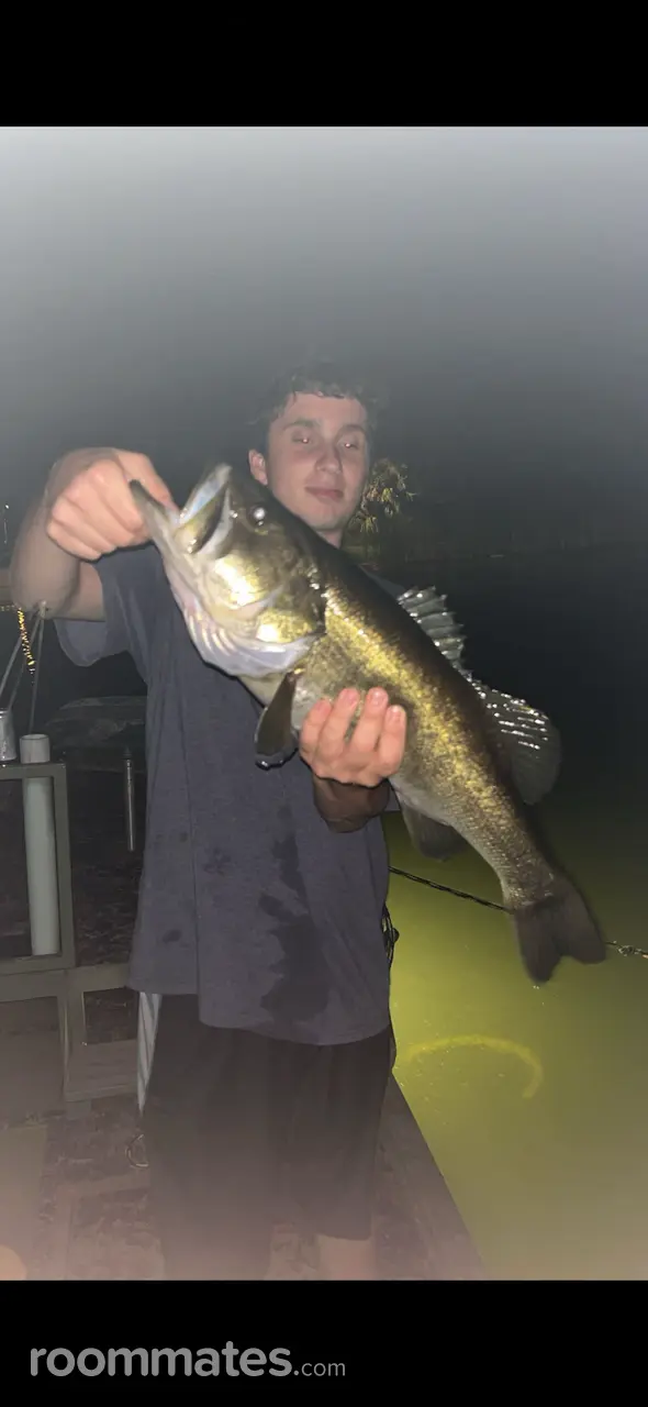 Profile photo 11 of 11