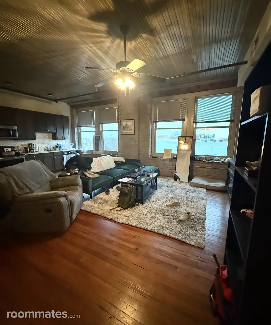 Profile photo 3 of 4