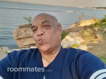 Roommate looking Dallas, TX, $700