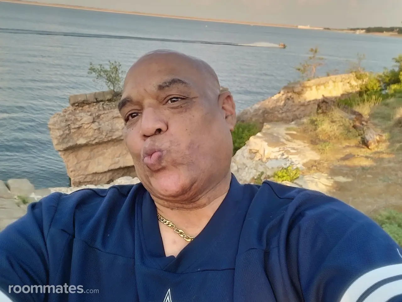 Profile photo 1 of 1