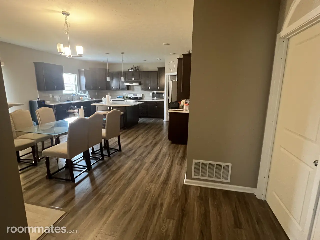 Profile photo 2 of 5