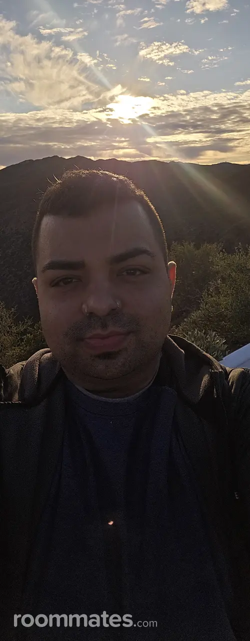 Profile photo 11 of 11