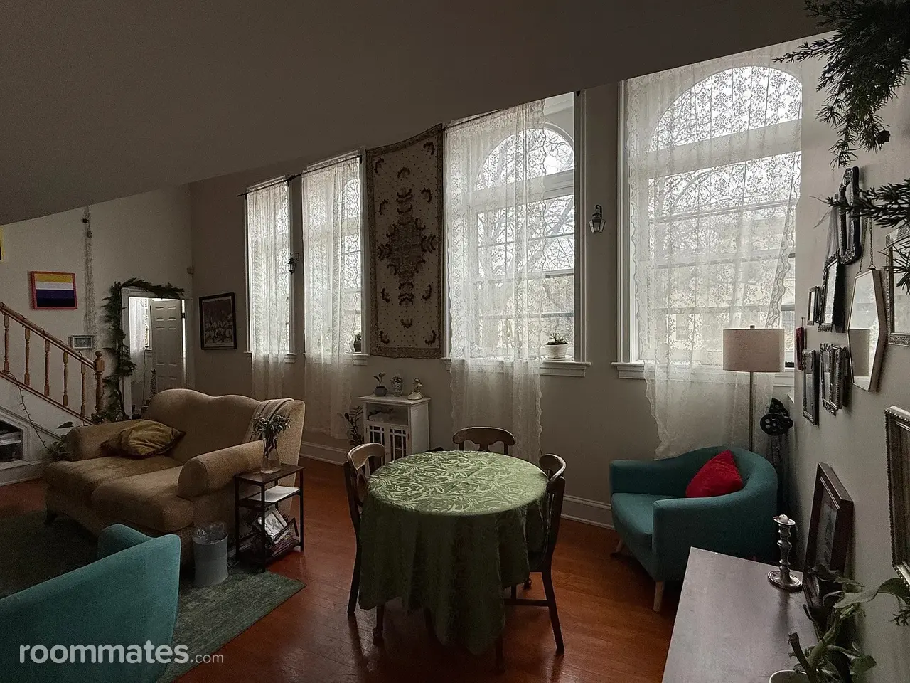 Profile photo 10 of 11