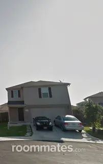 Room for rent in San Antonio, TX $1000, house