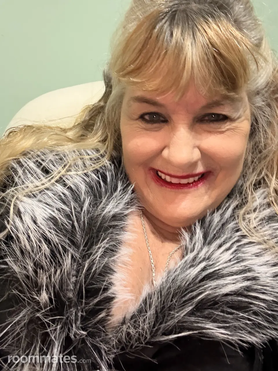 Profile photo 4 of 4