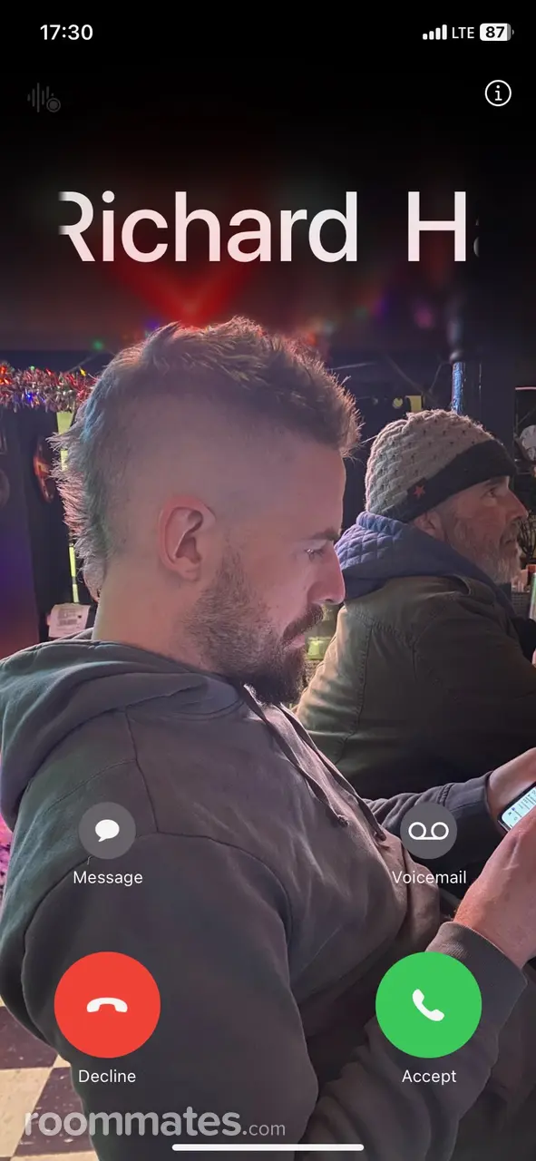 Profile photo 10 of 10