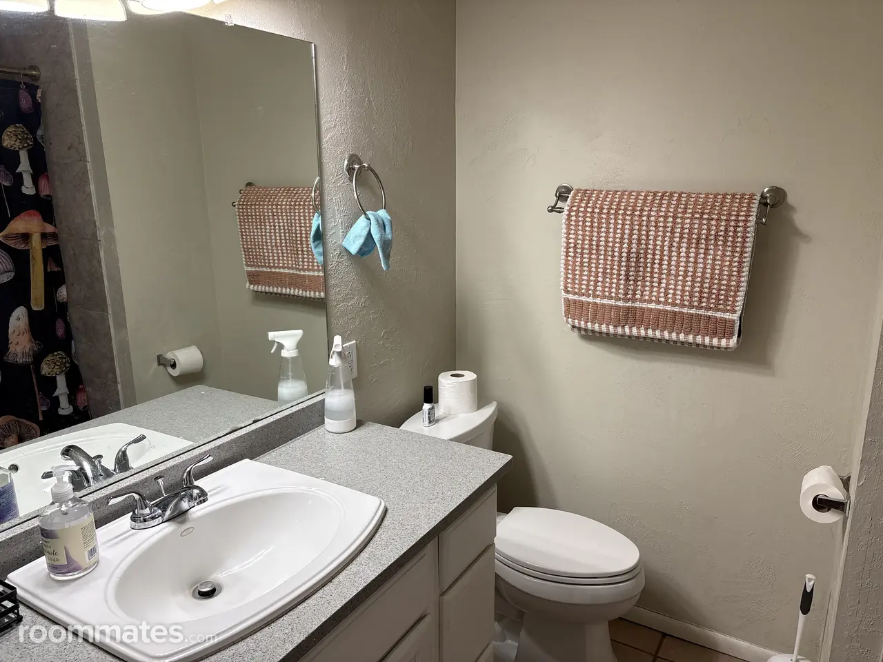 Profile photo 5 of 12