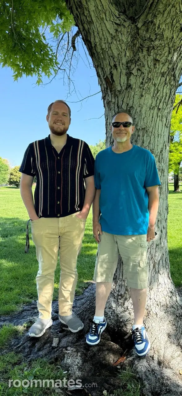 Profile photo 10 of 12