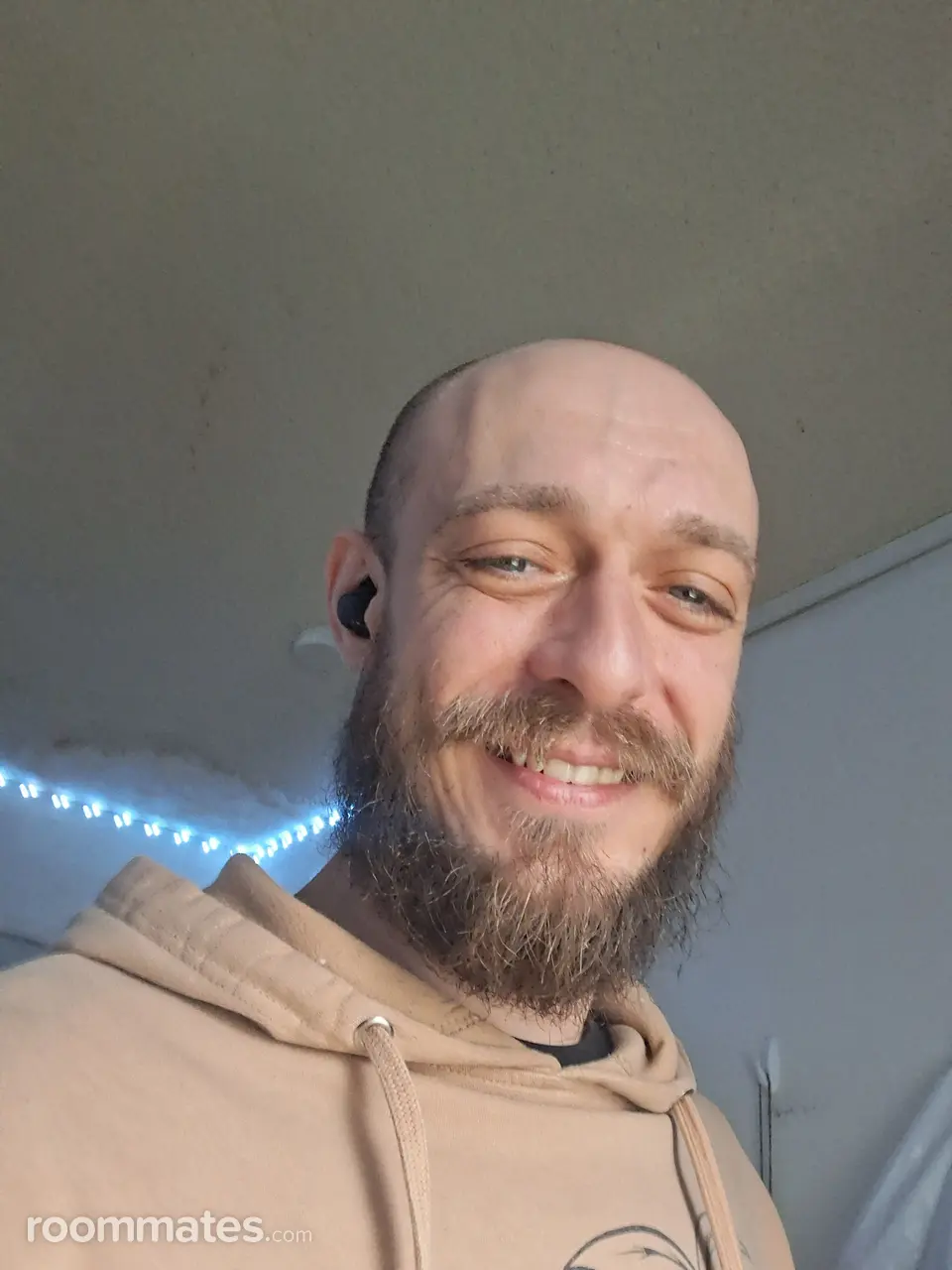 Profile photo 1 of 1