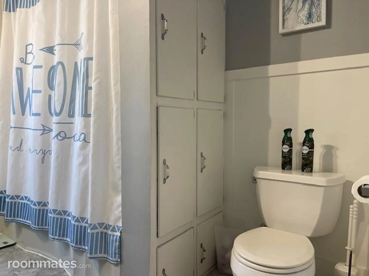 Profile photo 1 of 11