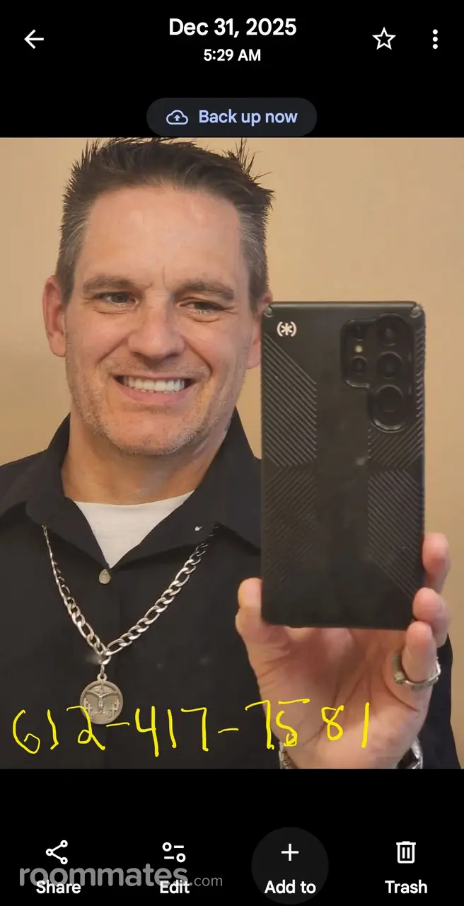 Profile photo 1 of 2