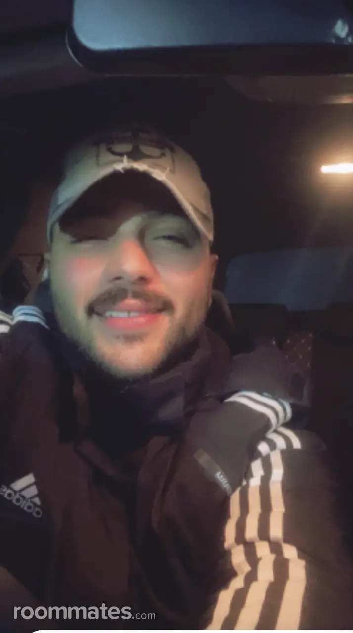 Profile photo 1 of 1