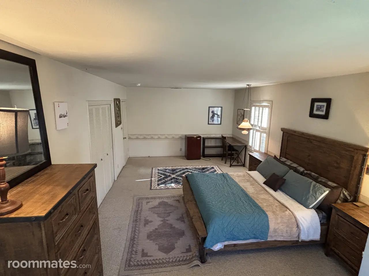 Profile photo 3 of 8