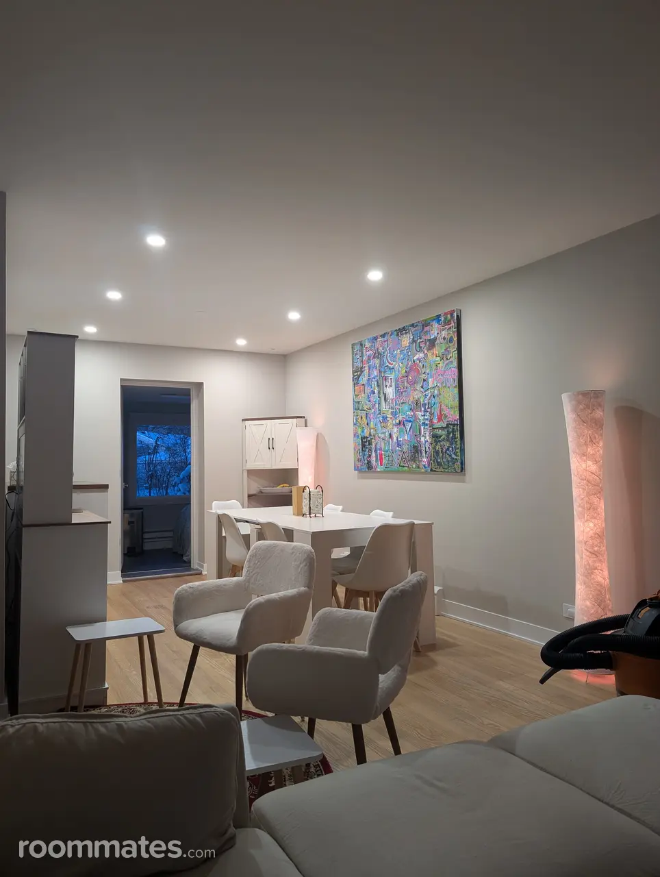 Profile photo 7 of 13