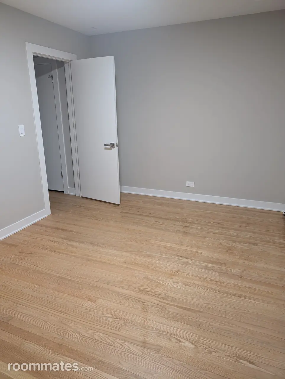 Profile photo 6 of 13