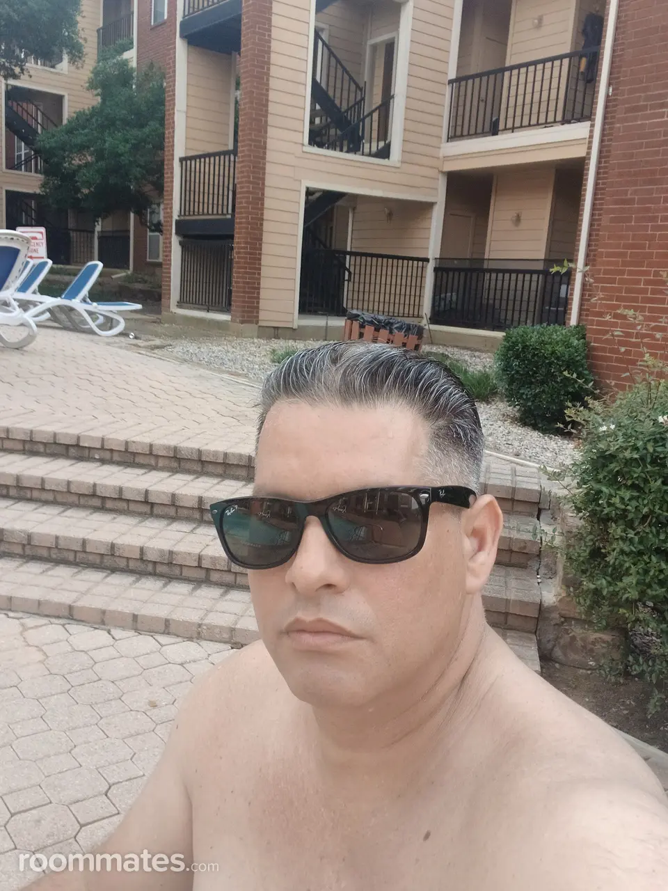 Profile photo 1 of 1