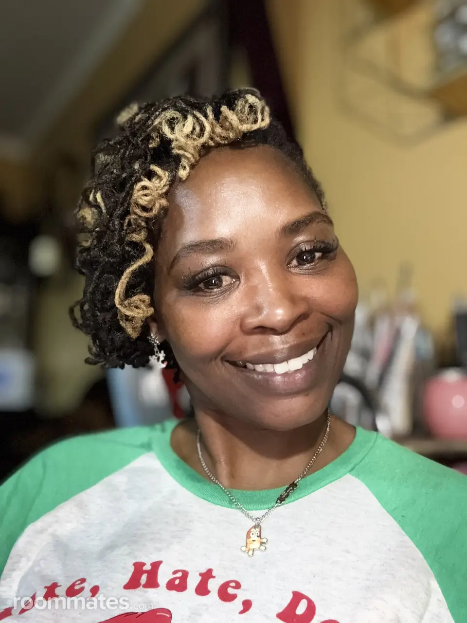 Profile photo 1 of 1