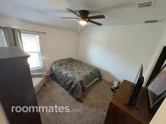 Room for rent in Dayton, TX $950, house