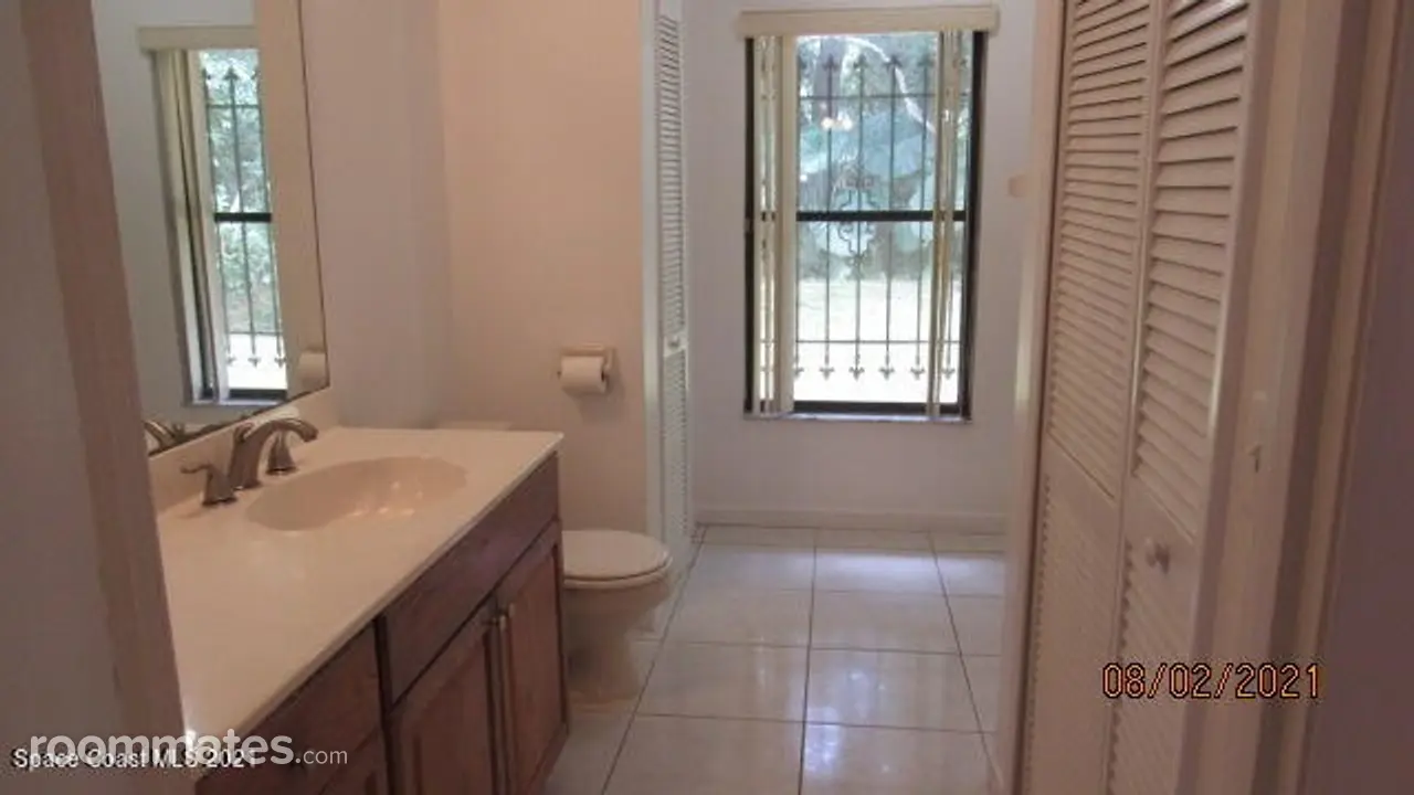 Profile photo 2 of 5