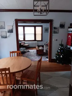 Room for rent in West Hartford, CT $1050, house