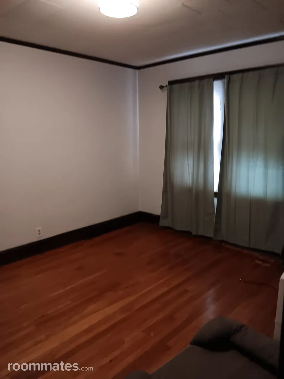 Profile photo 2 of 11