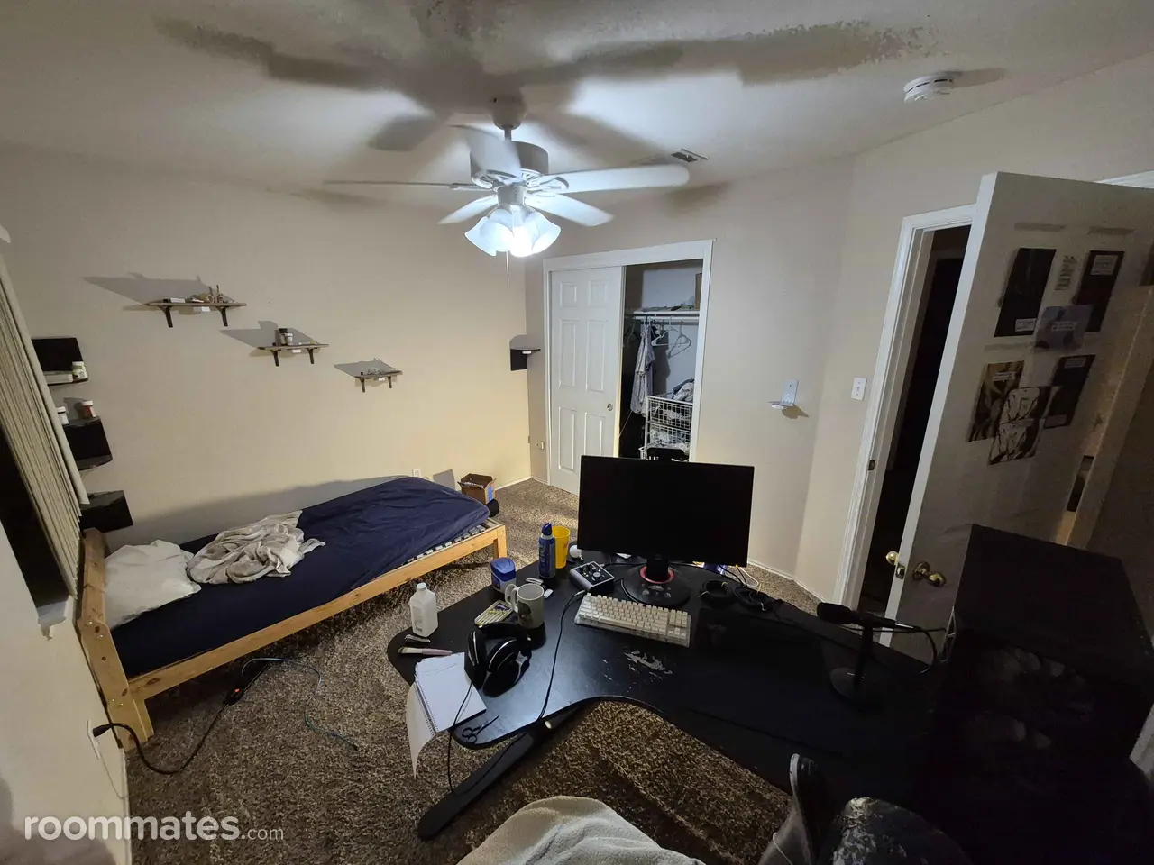 Profile photo 1 of 3