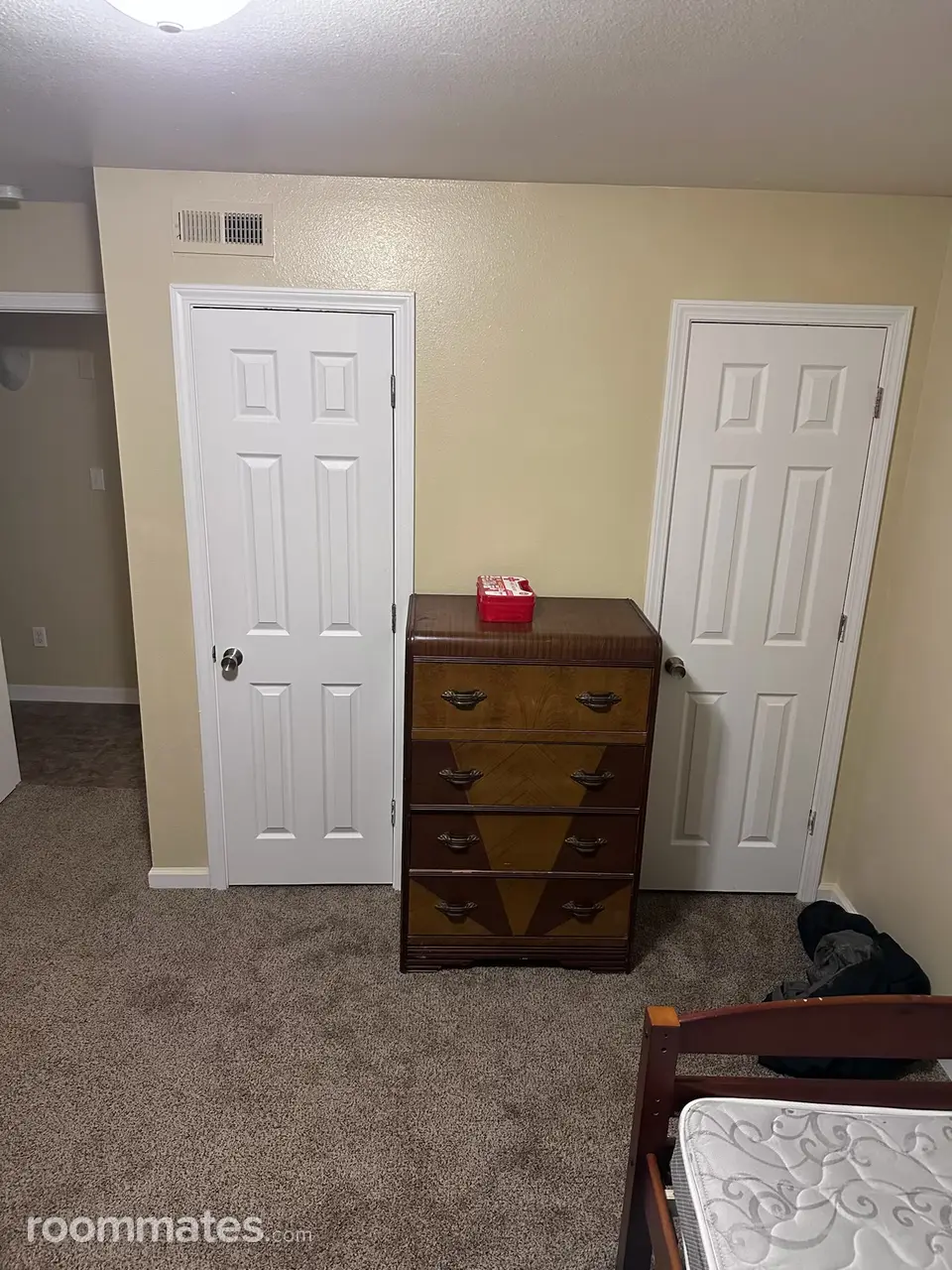 Profile photo 1 of 3