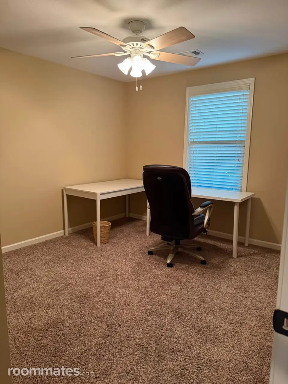 Profile photo 6 of 10