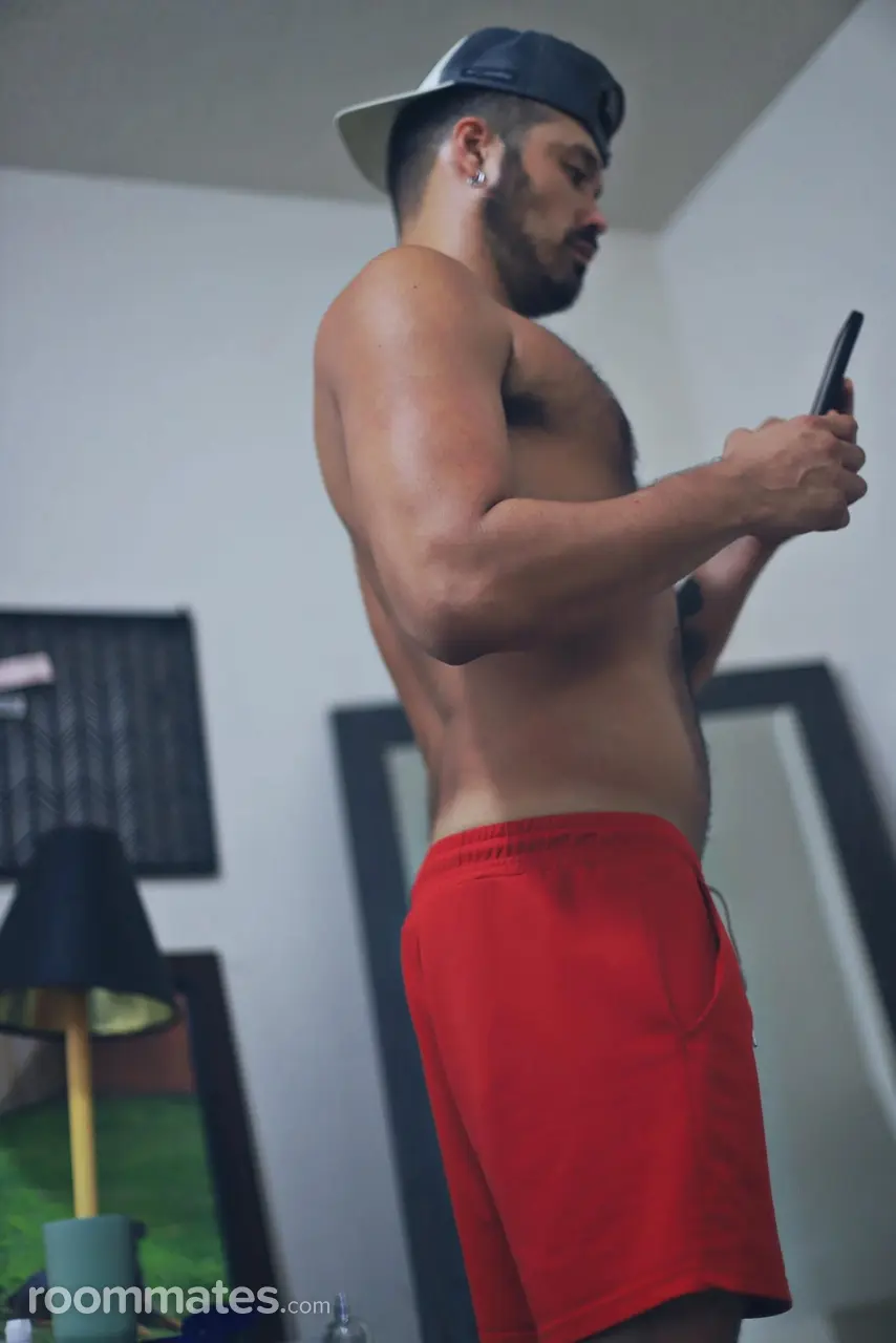 Profile photo 8 of 10