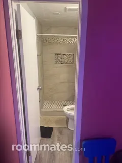 Room for rent in Bowie, MD $1500, house