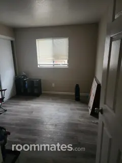 Room for rent in Sacramento, CA $900, house