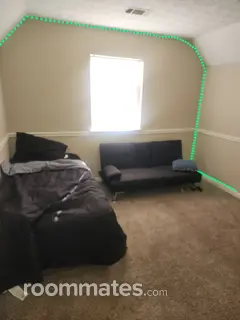 Room for rent in Jonesboro, GA $800, house