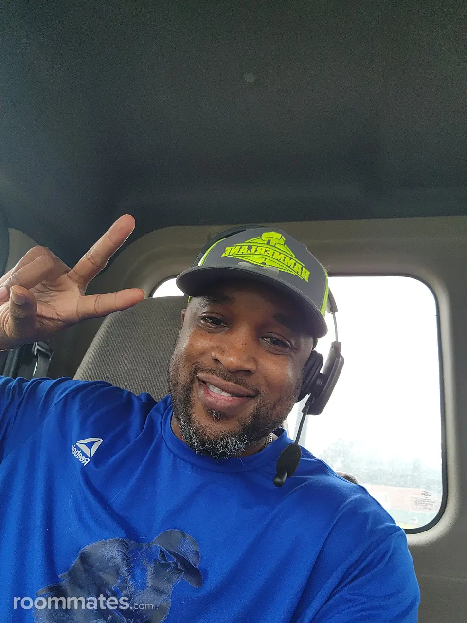 Profile photo 14 of 17