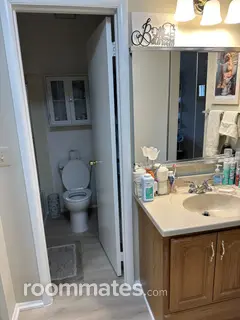 Room for rent in Monroe Township, NJ $1100, house