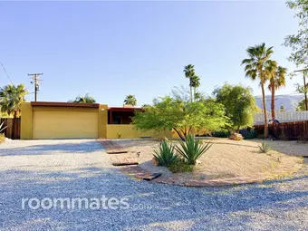 Room for rent in Cathedral City, CA $1250, house