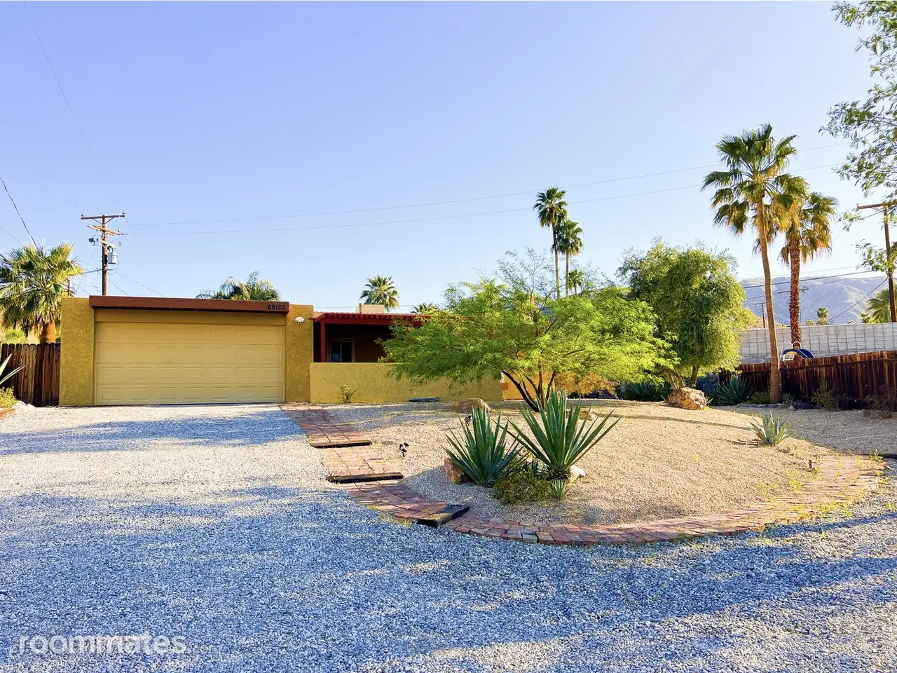 Profile photo 1 of 10