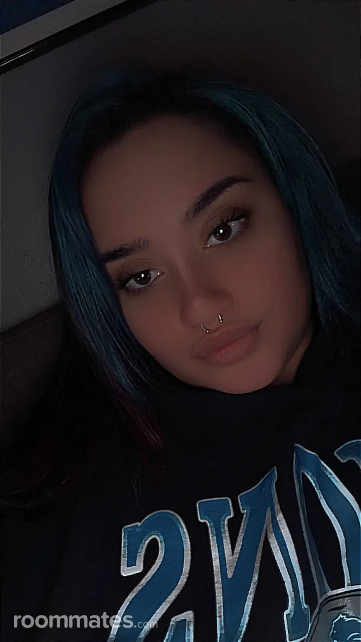 Profile photo 11 of 11