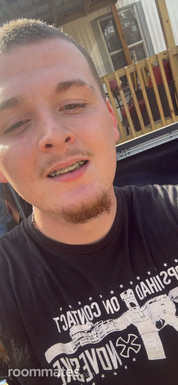 Profile photo 1 of 1