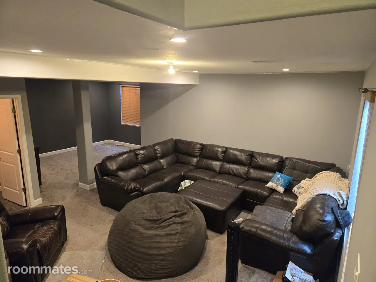 Profile photo 7 of 9