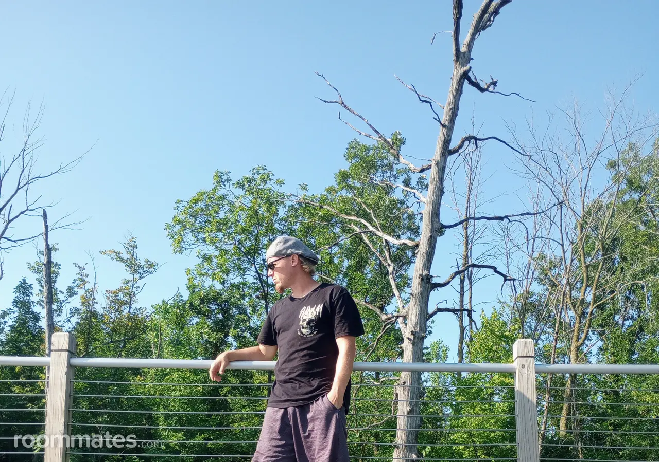 Profile photo 4 of 9