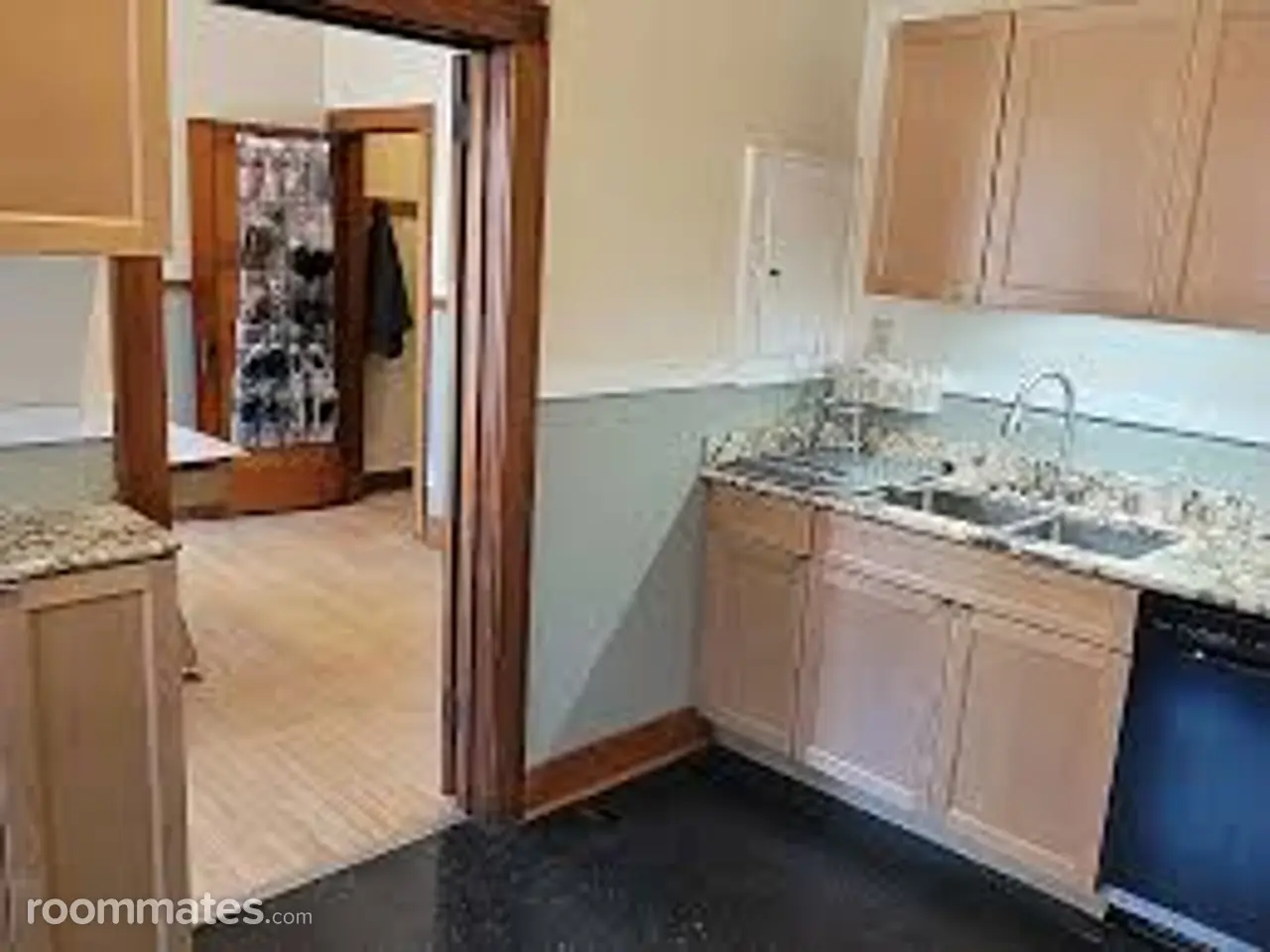 Profile photo 1 of 6