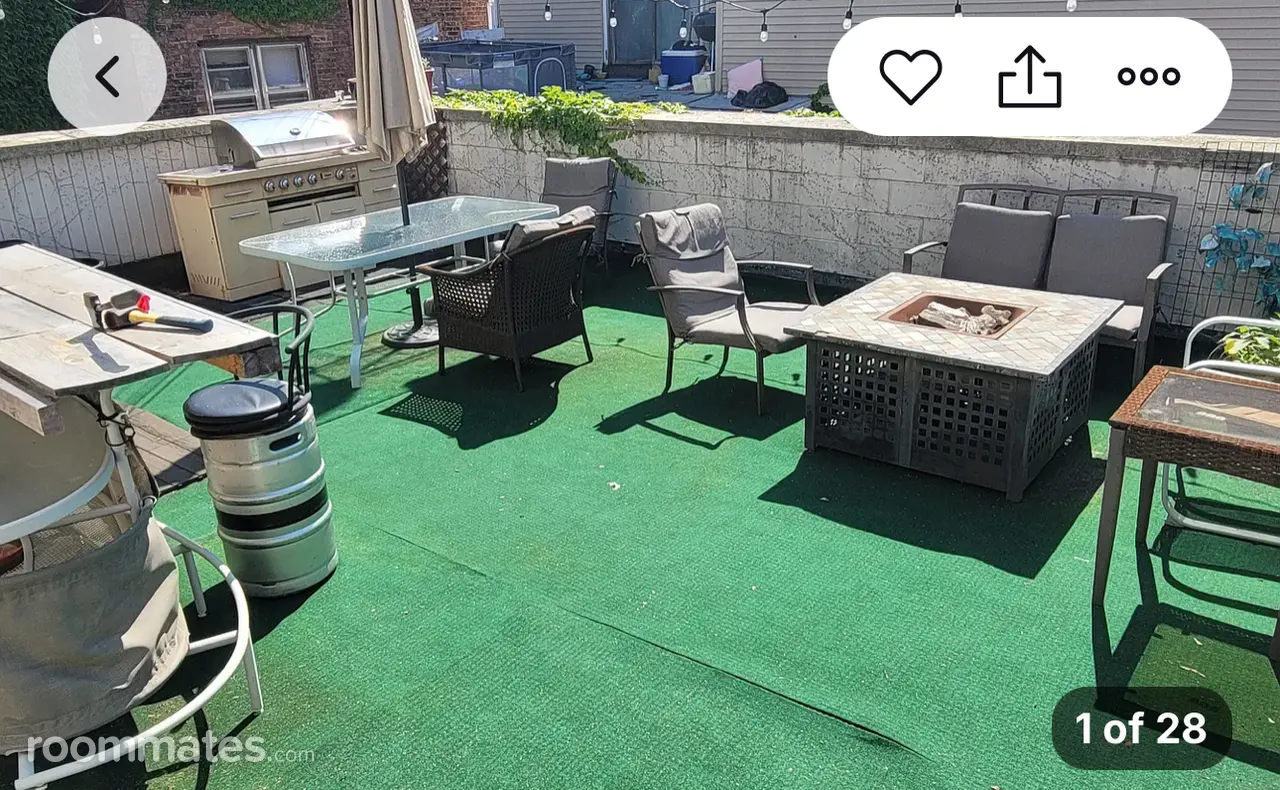 Profile photo 3 of 6